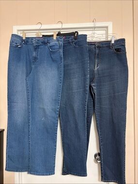 Gloria Vanderbilt Dark Blue High-Rise Stretch Jeans- set of 3 pair. Size 16